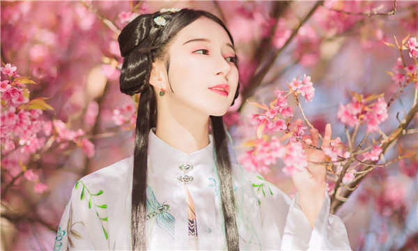 黄竹镇供卵试管婴儿：助您实现家庭梦想的科学方案